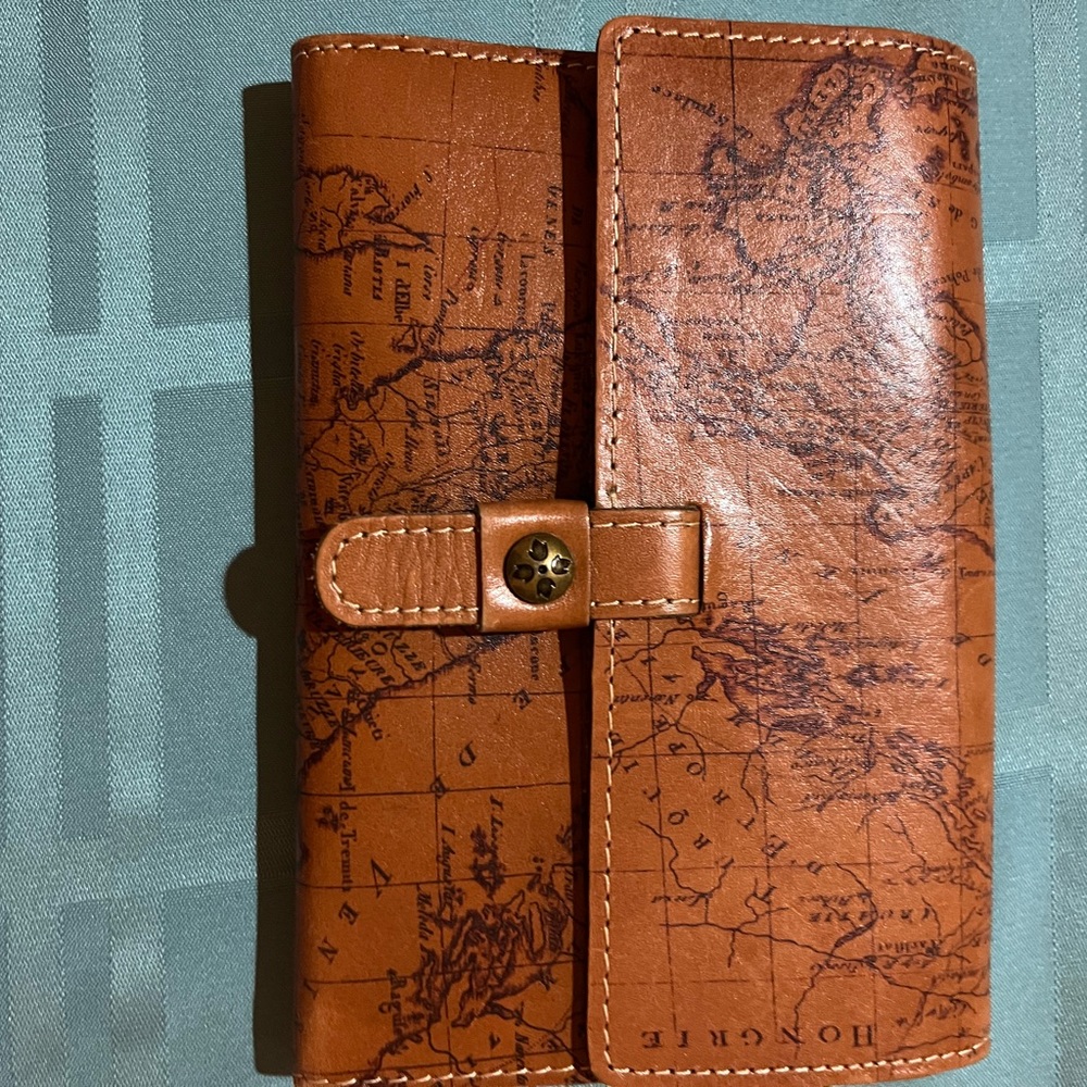 Patricia Nash billfold